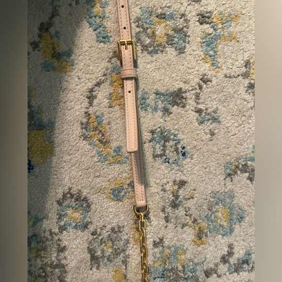 Light Pink Tory Burch Crossbody💗🤍💞 - Picture 2 of 9